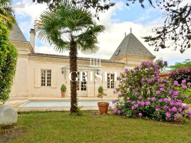 Maison 6 pièces 140 m²