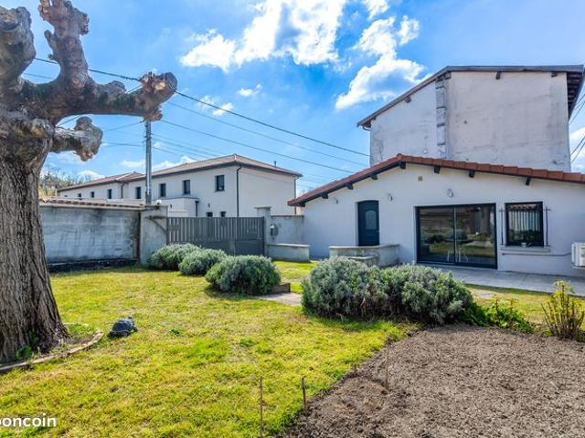 Maison 6 pièces 140 m²