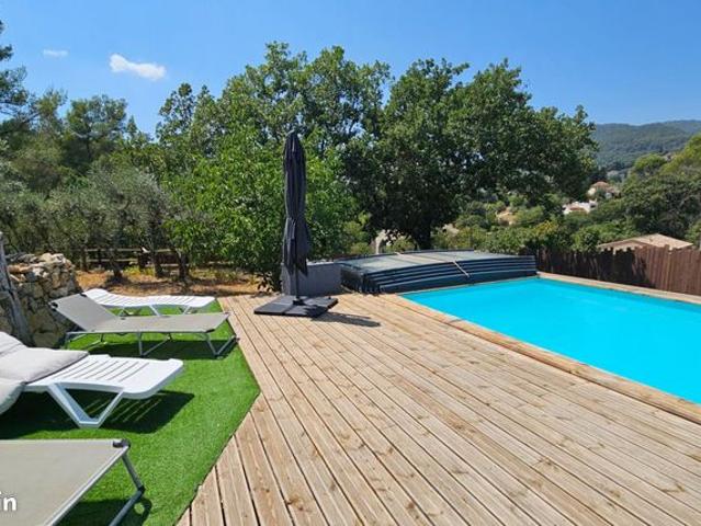 Maison 6 pièces 140 m²
