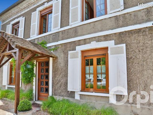 Maison 6 pièces 140 m²