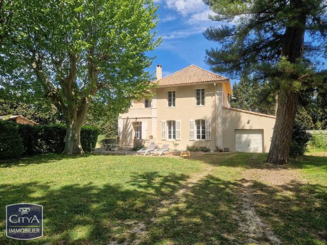 Maison 6 pièces 160 m²