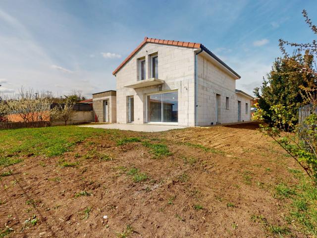 Maison 6 pièces 140 m²