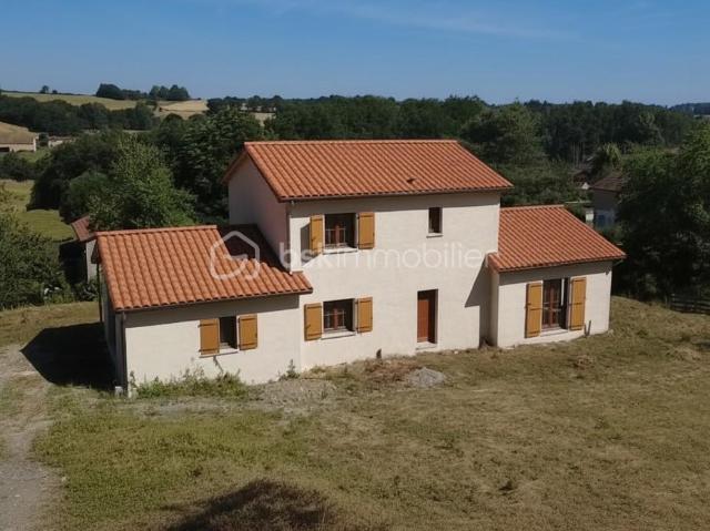 Maison 6 pièces 141 m²