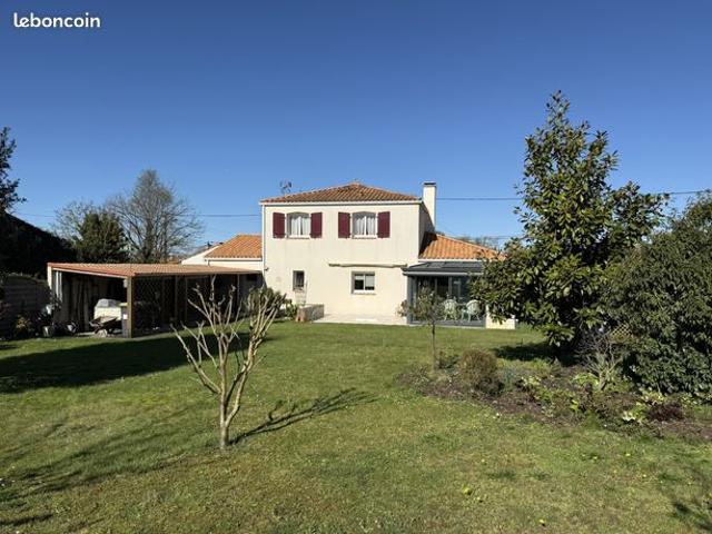 Maison 6 pièces 140 m²