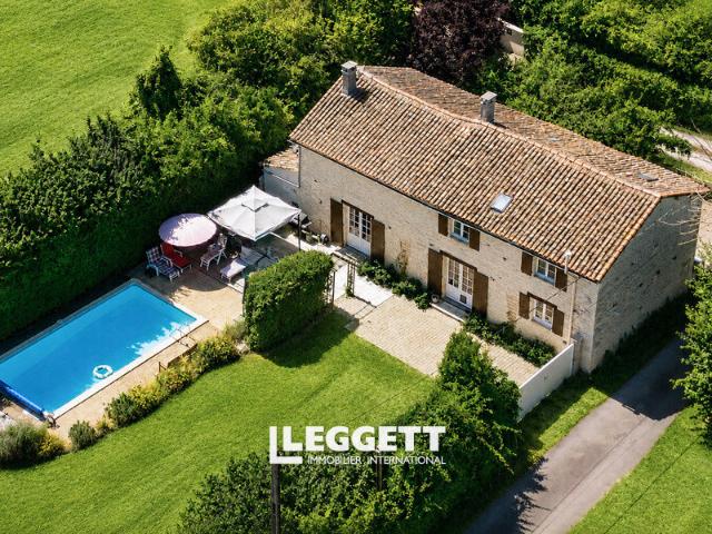 Maison 6 pièces 140 m²