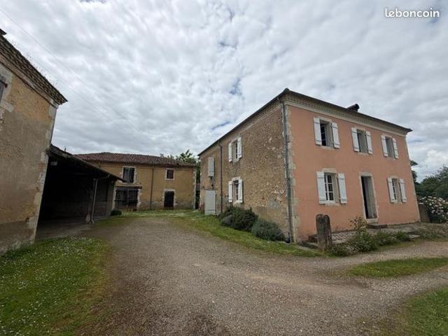Maison 6 pièces 140 m²