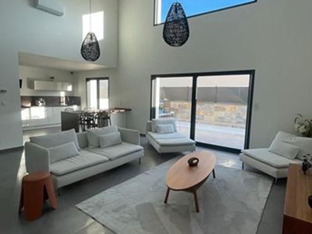 Maison 6 pièces 140 m²