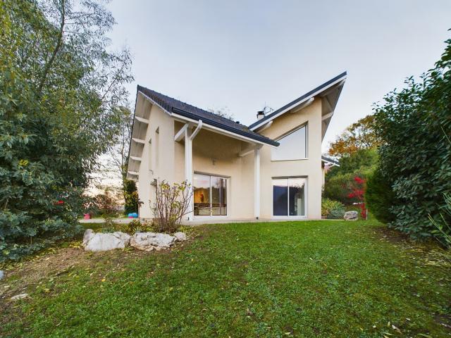 Maison 6 pièces 140 m²
