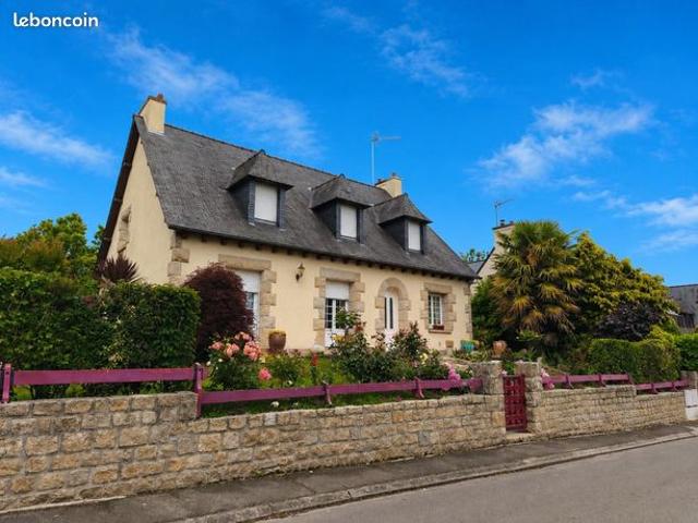 Maison 6 pièces 140 m²