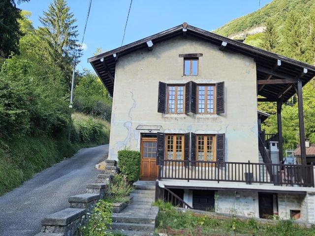 Maison 6 pièces 140 m²