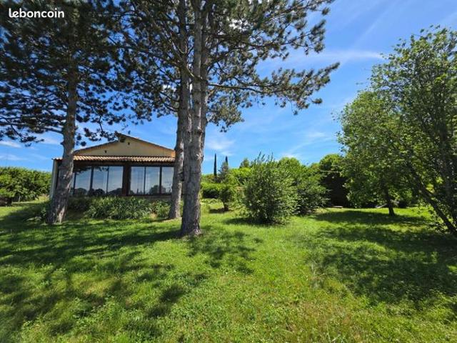 Maison 6 pièces 140 m²