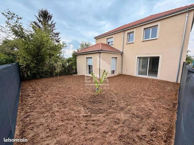 Maison 6 pièces 140 m²