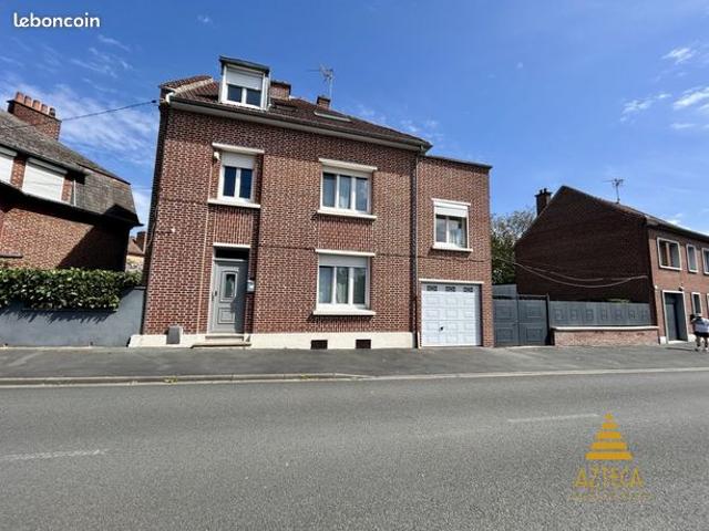 Maison 6 pièces 140 m²