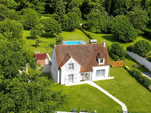 Maison 6 pièces 140 m²