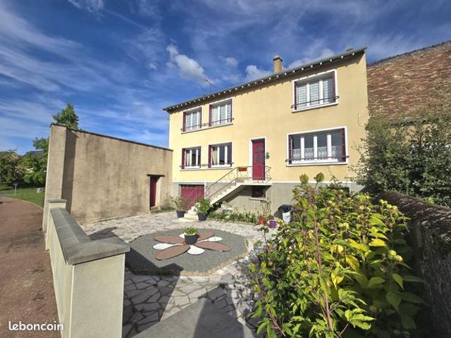 Maison 6 pièces 140 m²