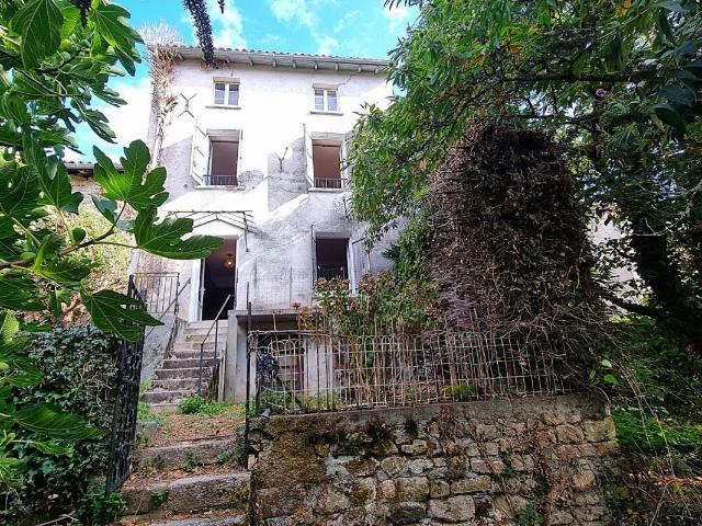 Maison 6 pièces 140 m²