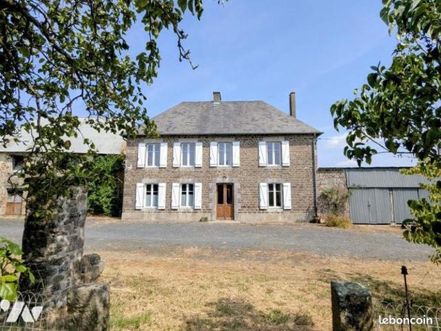 Maison 6 pièces 140 m²