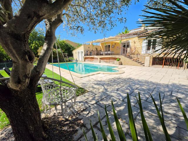 Maison 6 pièces 140 m²