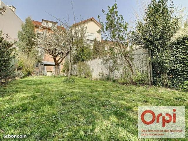 Maison 6 pièces 140 m²