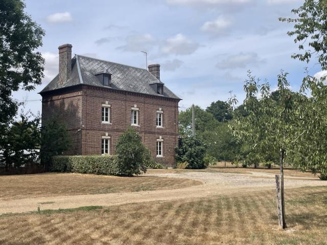 Maison 6 pièces 140 m²