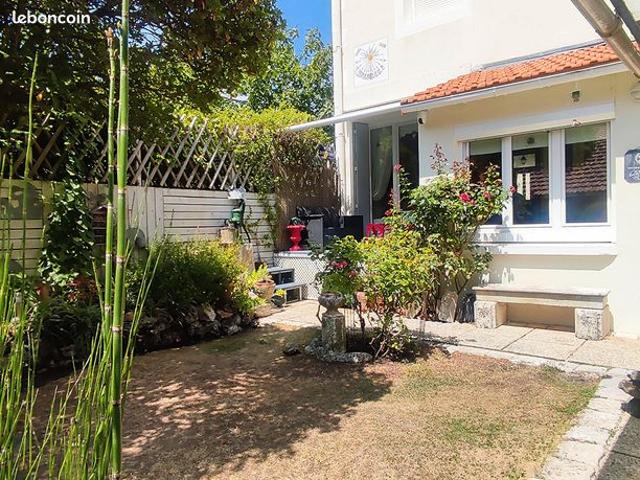 Maison 6 pièces 140 m²