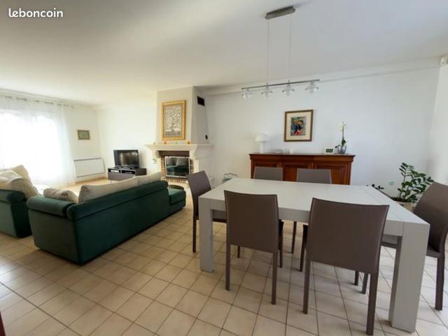 Maison 6 pièces 140 m²