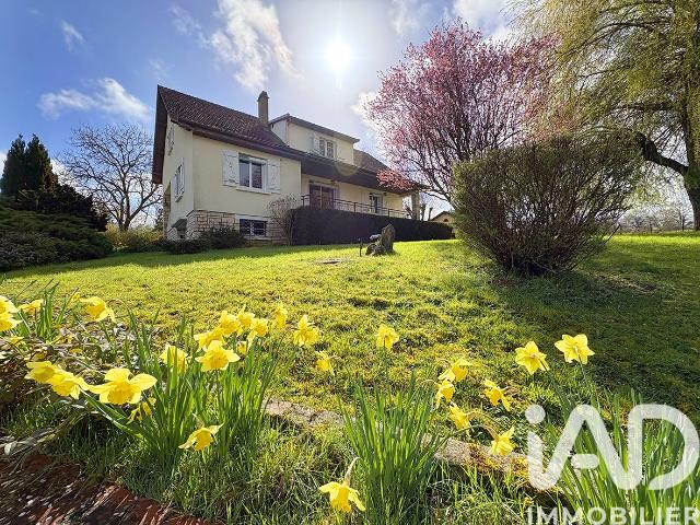 Maison 6 pièces 140 m²