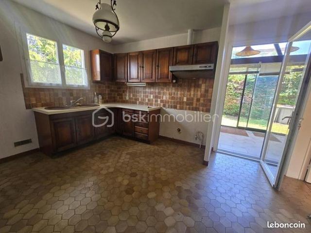 Maison 6 pièces 140 m²