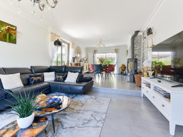 Maison 6 pièces 140 m²