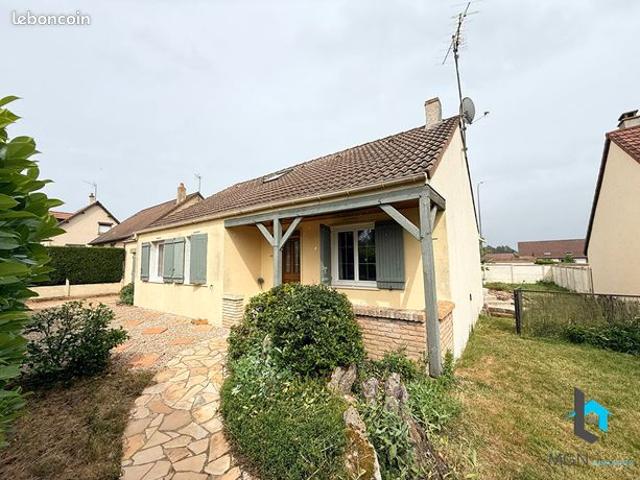 Maison 6 pièces 140 m²
