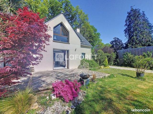 Maison 6 pièces 140 m²