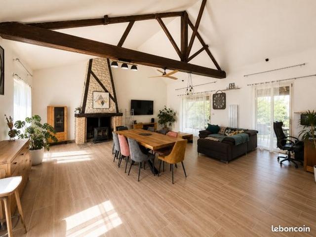 Maison 6 pièces 140 m²