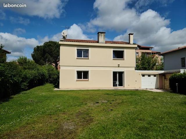 Maison 6 pièces 140 m²