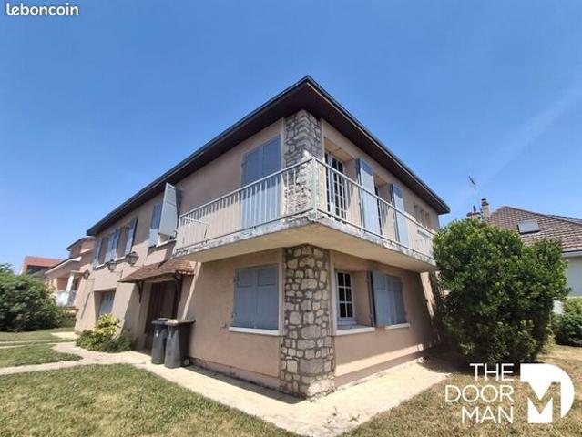 Maison 6 pièces 140 m²