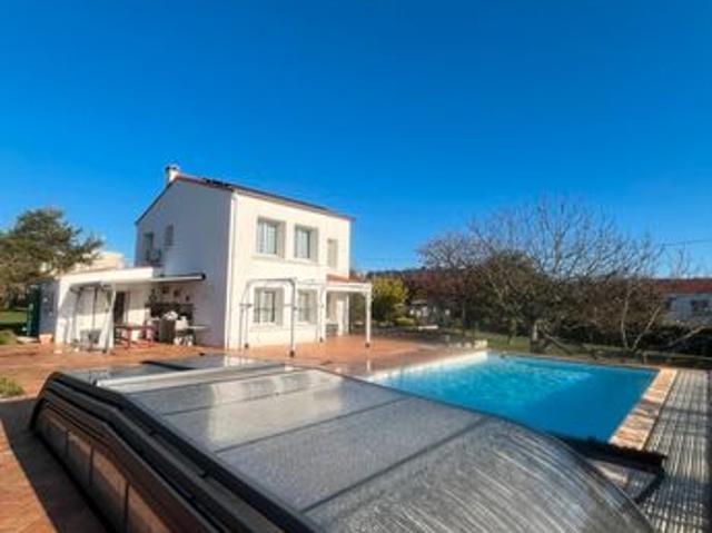 Maison 6 pièces 140 m²