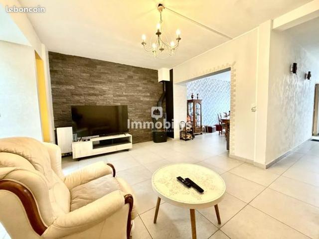 Maison 6 pièces 140 m²