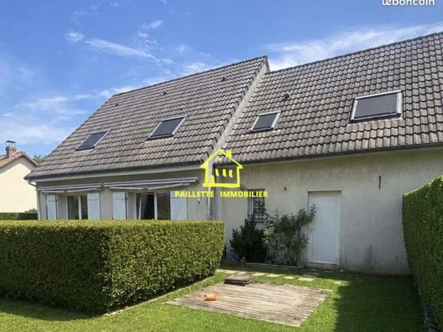 Maison 6 pièces 140 m²