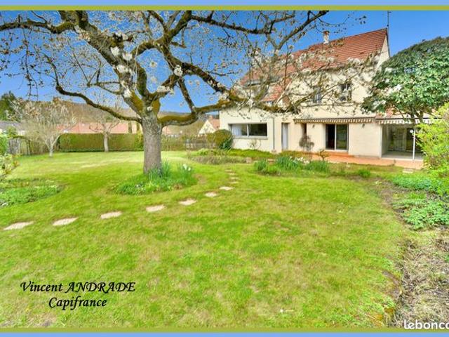 Maison 6 pièces 140 m²