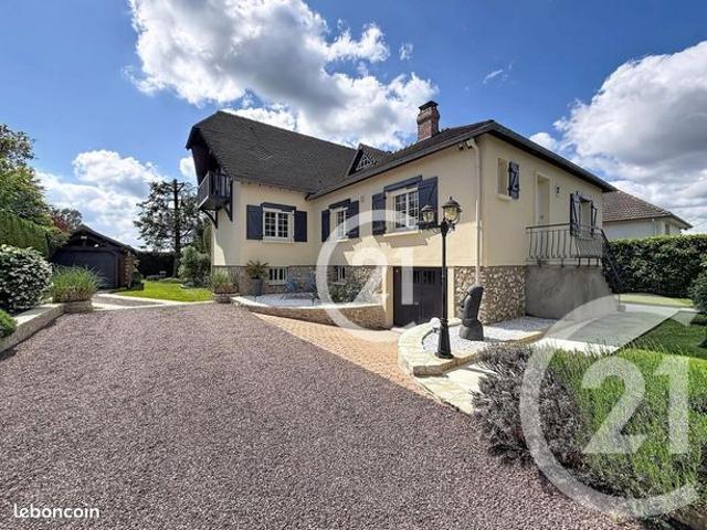 Maison 6 pièces 140 m²