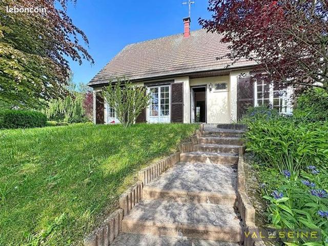 Maison 6 pièces 140 m²