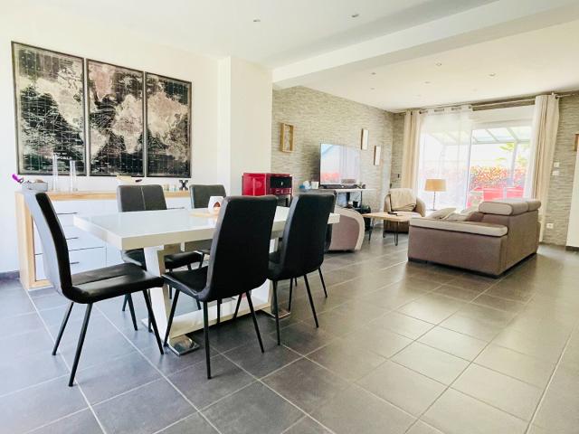 Maison 6 pièces 140 m²