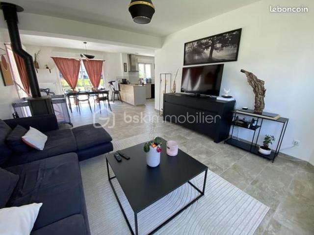 Maison 6 pièces 140 m²