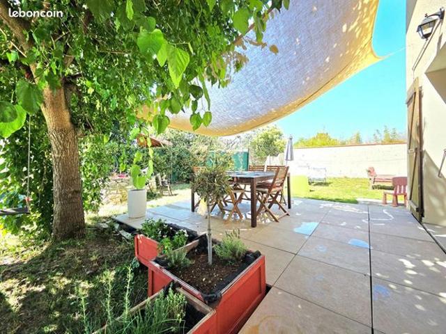 Maison 6 pièces 140 m²