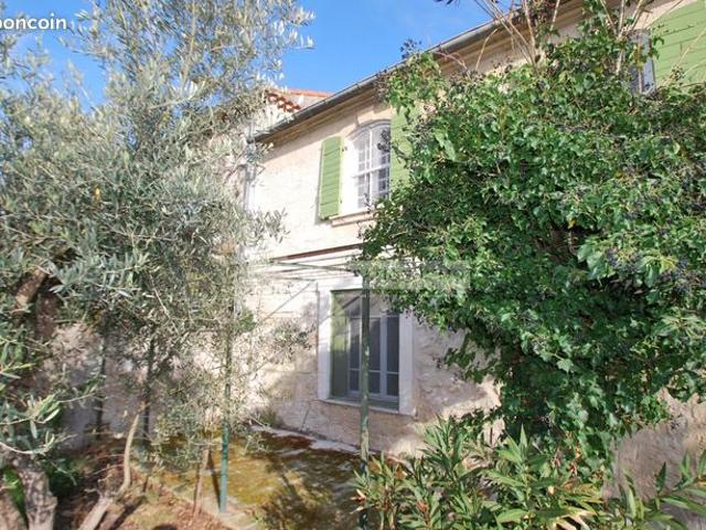 Maison 6 pièces 140 m²