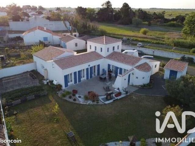 Maison 6 pièces 140 m²