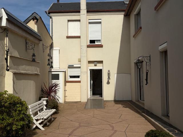 Maison 6 pièces 140 m²