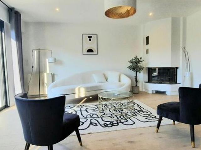 Maison 6 pièces 140 m²
