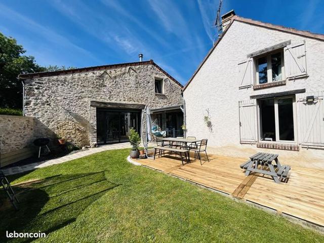 Maison 6 pièces 140 m²