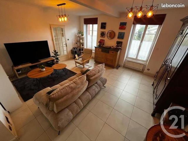 Maison 6 pièces 140 m²