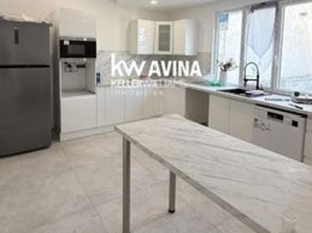 Maison 6 pièces 140 m²